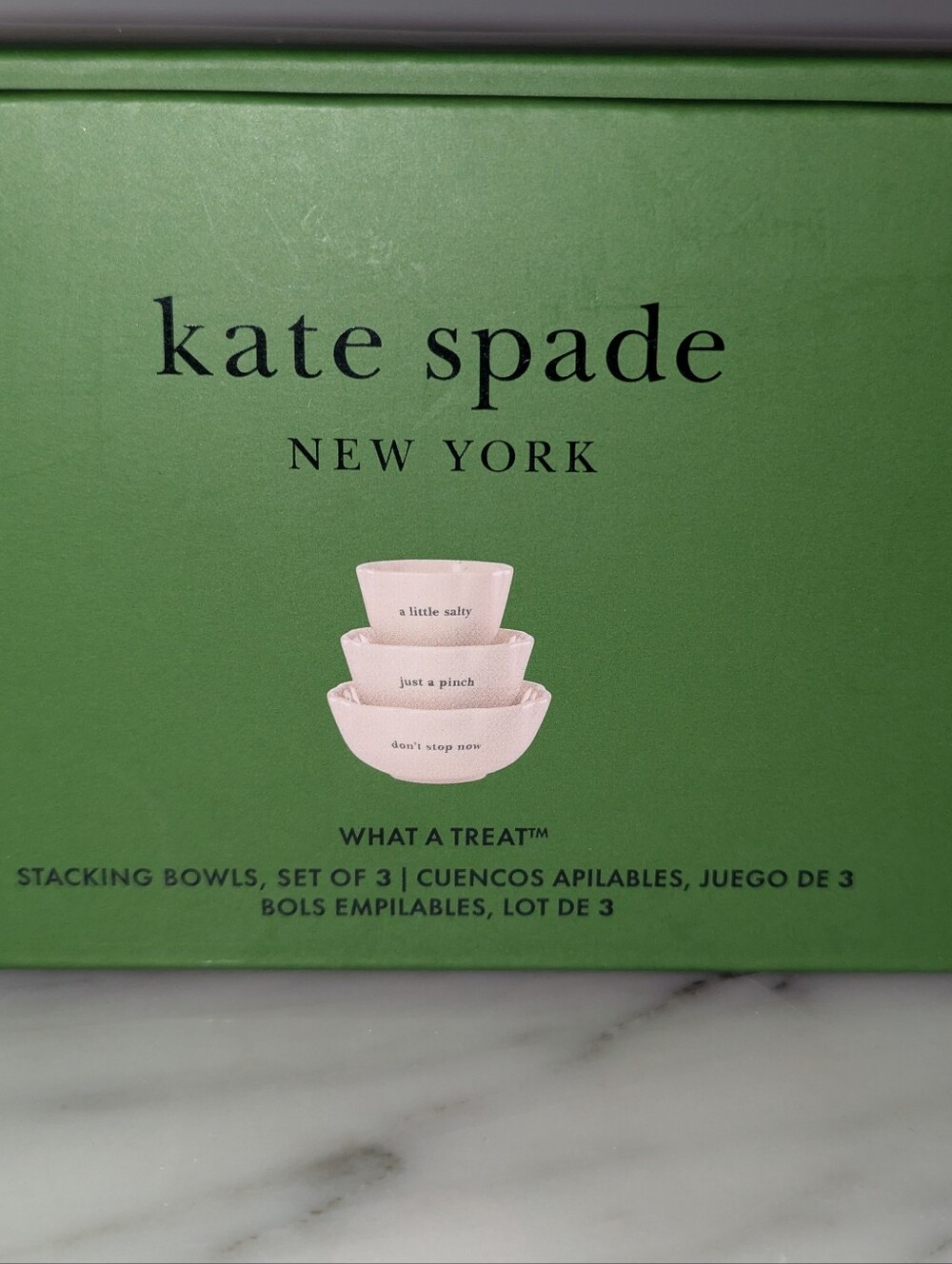 NWT kate spade What a Treat Ceramic Nesting Bowls in Cream - Set of 3 - Picture 3 of 8